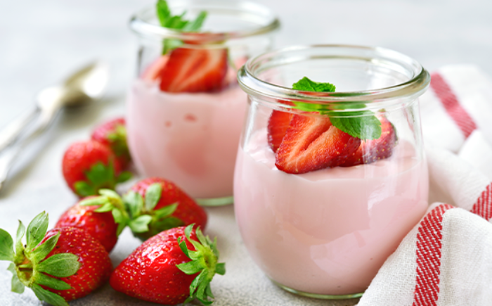 Mousse Ligera de fresas y Vivesoy