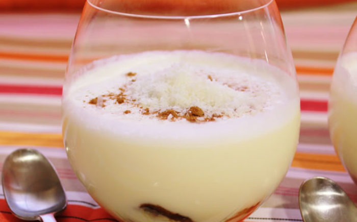 Crema de bebida de soja Vivesoy, de coco con plátano